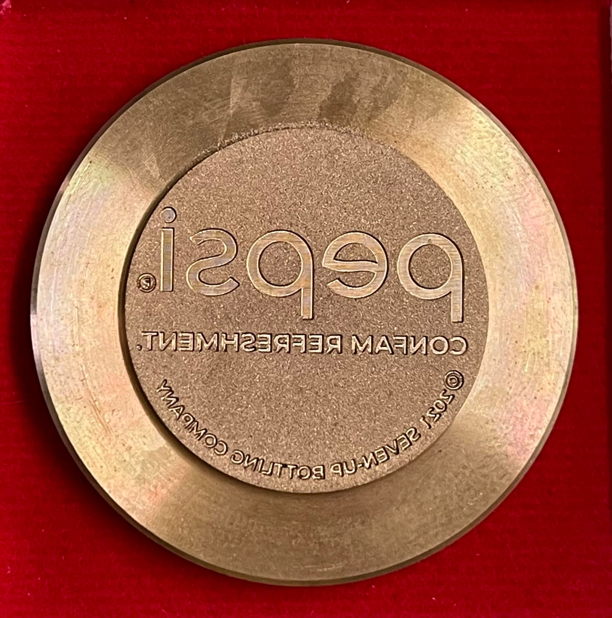 Insert logo Pepsi.  1881 CSD